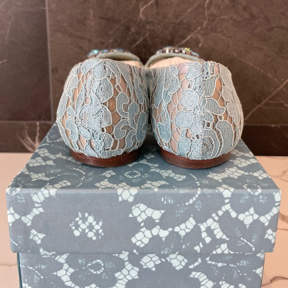 🔥 Host Pick 🔥 Dolce & Gabbana Taormina Crystal Flats - Picture 6 of 8